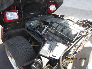 Illustration for article titled For $11,500, Could This 1990 Chevy Corvette ZR1 Make You The King Of The Hill?